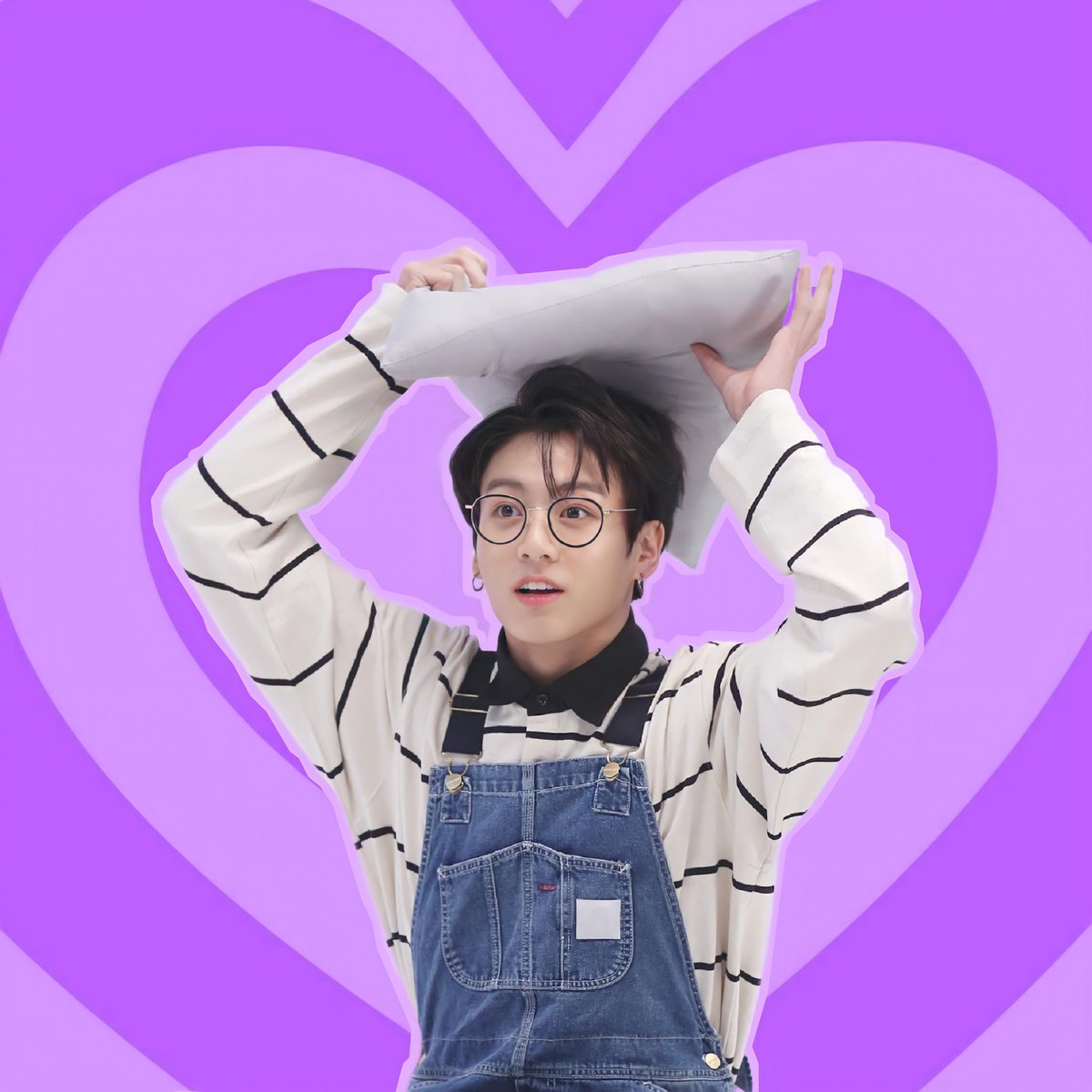 taeggukult7's tweet photo. I made some layouts for jungkook's birthday💜 https://t.co/0JvCnZYaj5