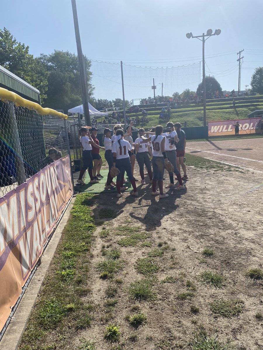 SchoonoverMiss's tweet photo. No where else I’d rather be 🖤 #WHSSoftball https://t.co/uyTBSgbTer