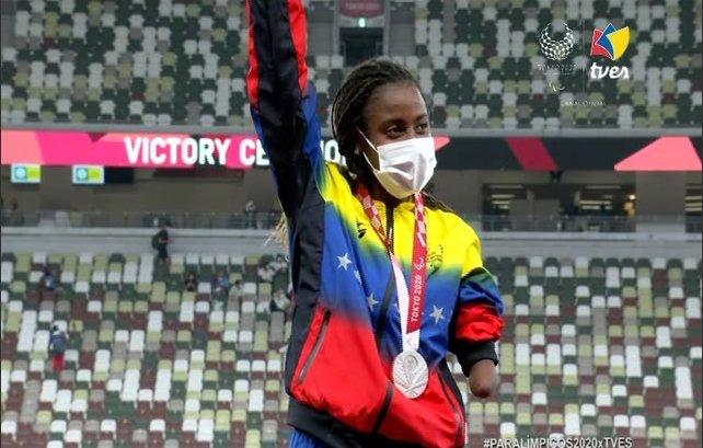 Nicolás Maduro tweet media