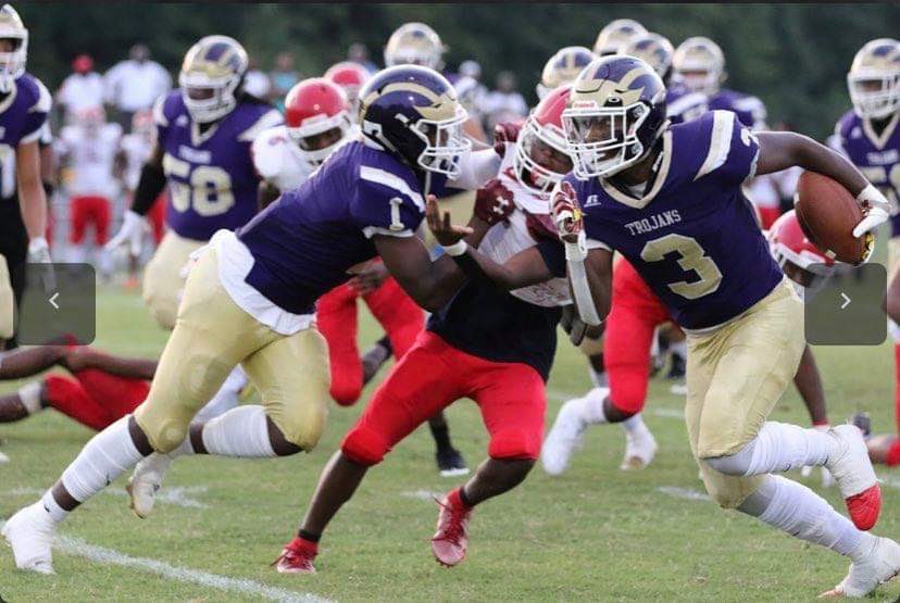 DorianH2023's tweet image. Not bad for the first game and not playing for a year! #3Touchdowns #10Tackles #ForcedFumble I’m BACK‼️