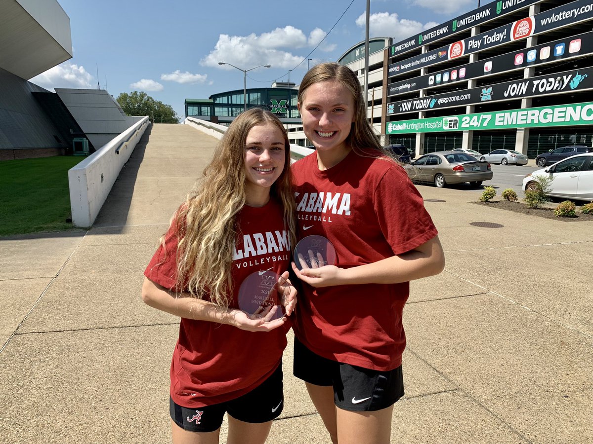 Marshall Invitational Champions!🏆
Tournament MVP: Dru Kuck🌟
All-Tournament Team: Emily Janek🏅
#BamaVB #RollTide