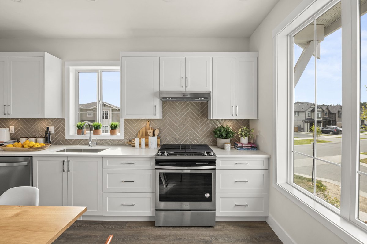 GableCraftHomes's tweet image. When you love your kitchen... you'll LOVE cooking in it, too. 🧑‍🍳

What would you love to be cooking up in here today?

#KitchenDesign #NeutralKitchen #GableCraftHomes #KitchenDecor