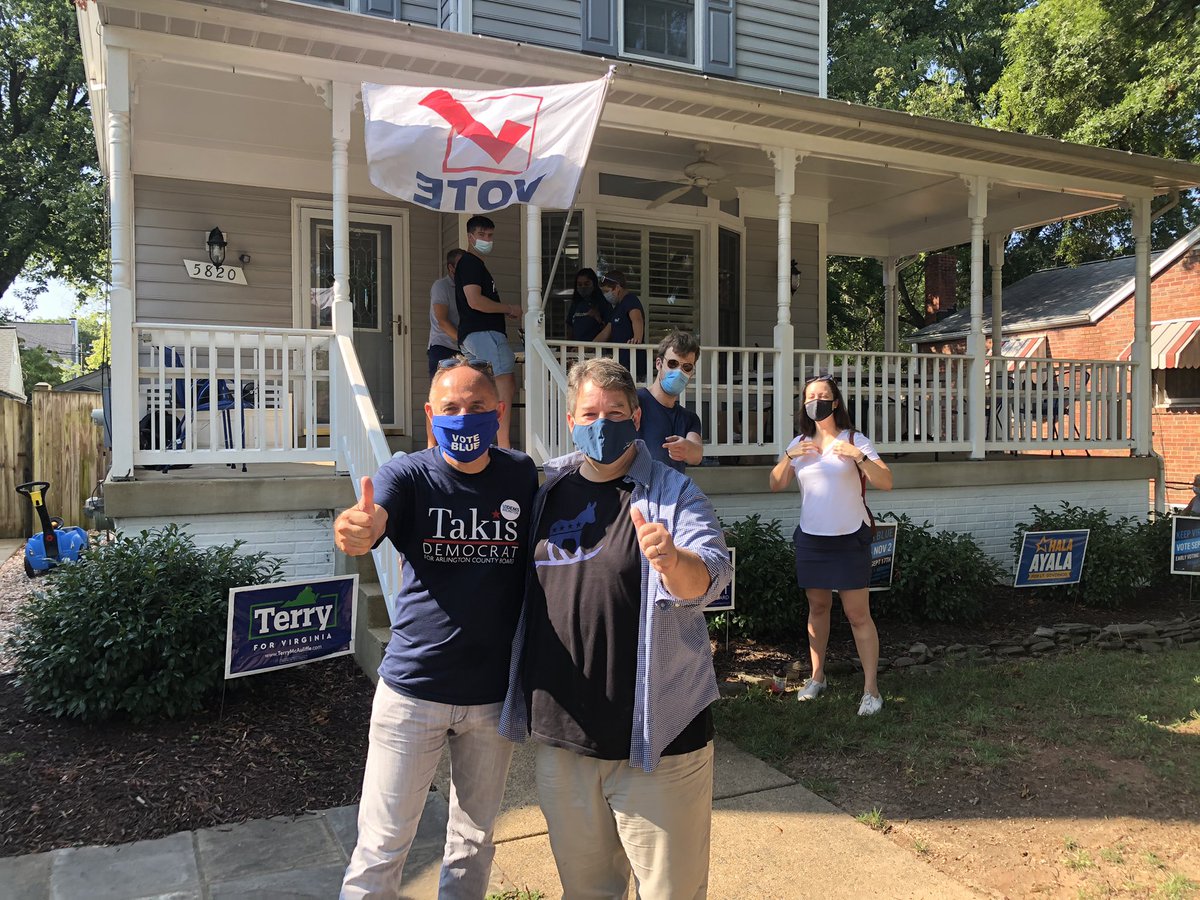 Lopez4VA's tweet photo. Great time knocking doors and launching a Canvas in South Arlington this morning!! Let’s TURNOUT THE VOTE to elect @TerryMcAuliffe @HalaAyala @MarkHerringVA &amp; #KEEPVIRGINIABLUE.!! https://t.co/xqDsoLbZsa