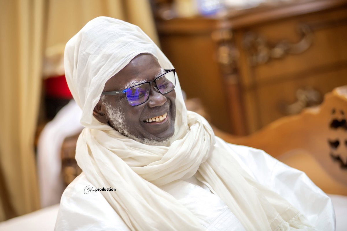 LeMouridePost's tweet photo. Magal Darou Khoudoss 2021: Photos du khalif Général des Mourides Serigne Mountakha MBACKE Bachir https://t.co/58Ic5K1ssP
