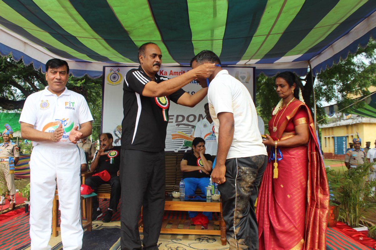 77BNCRPF (@77bncrpf) on Twitter photo 