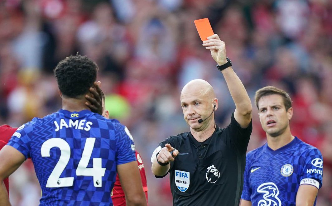 KABAR_CHELSEA's tweet photo. Menatap mata James aja gak berani 🤬🤬🤬 https://t.co/r0GbmcYUcl