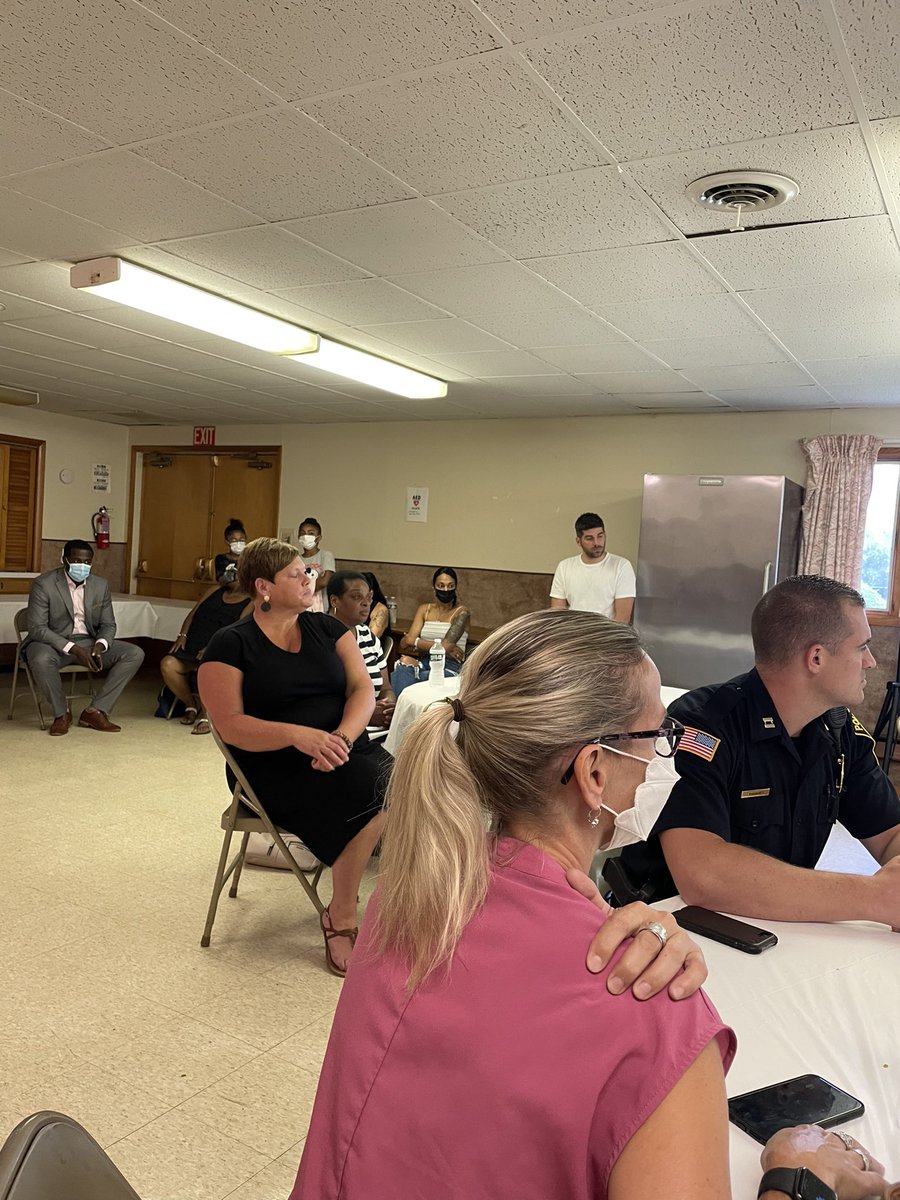ECSD_Schools's tweet photo. Members of our District leadership team join @ProgramforPeace for the “Stop The Violence” event in Elmira today. Joining community leaders, clergy, and law enforcement for critical conversation.
Family, School, Community: Together We Succeed. #GoExpress #ProgramforPeace https://t.co/q4c6E1Xgue