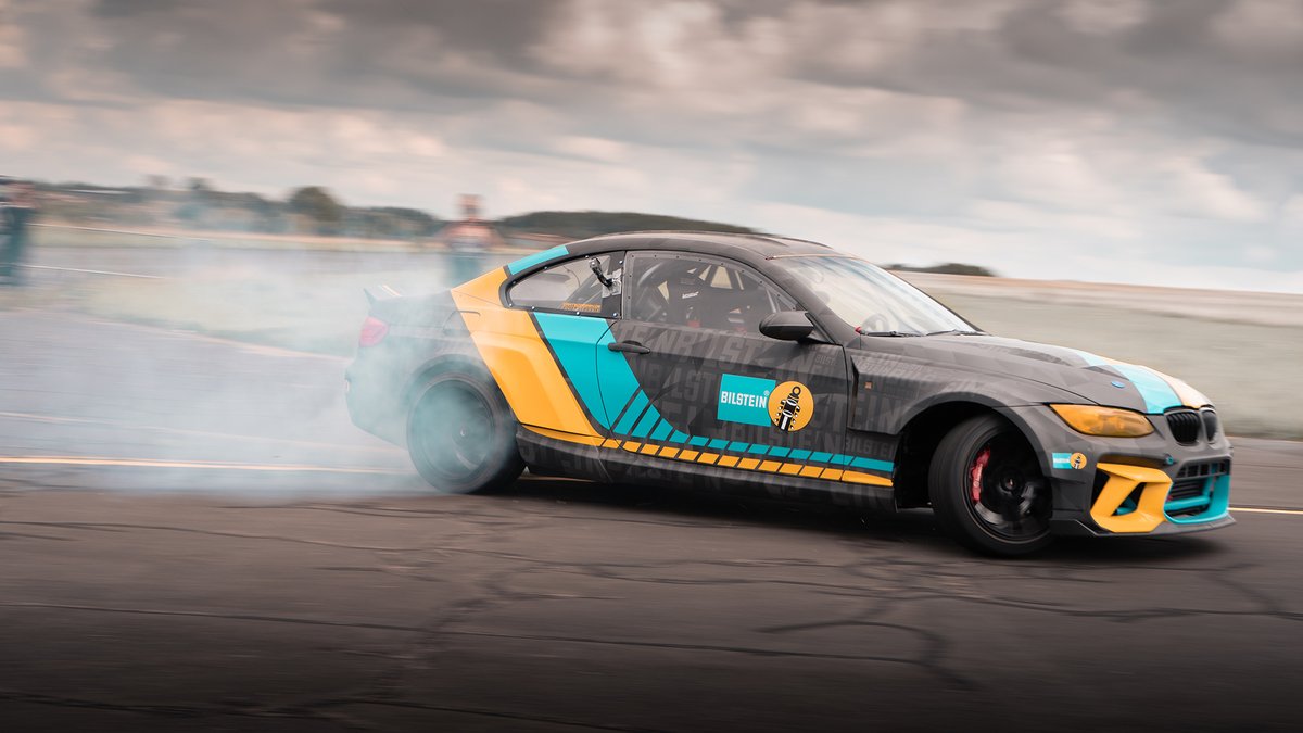bilsteinUS's tweet photo. Which one are you choosing?
BILSTEIN drifters from SMN Drift Team: Franz Simon & Lukas Meter
#BILSTEIN #BILSTEINdriftteam #drifting #simonmotorsport #driftevent #lausitzring #motorsport #tuning #clubsport #B16 #BMW #M2 #Nissan #s14driftcar https://t.co/Z4yFdVzP2P