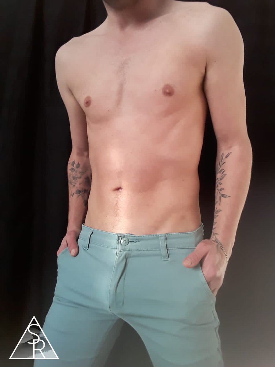 ScottRiversZA's tweet photo. Another round - stay tuned for more!
Also, don't forget to follow my OF page for more - https://t.co/dO9fJOnvsJ
#ScottRivers #SouthAfricanGay #GayFitness #Gay https://t.co/qkdaj6C7tF