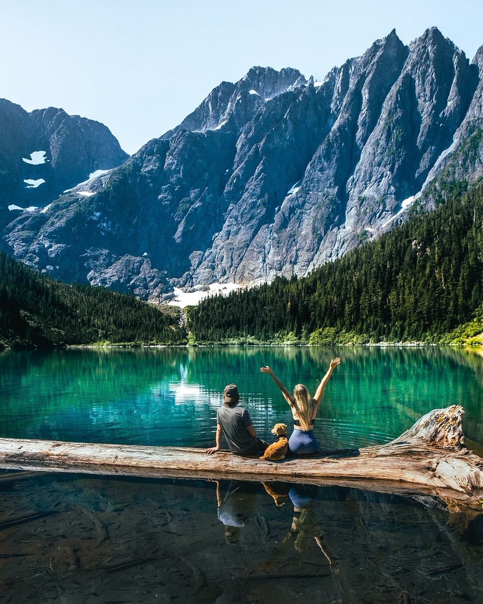 "Vancouver Island is a heaven on earth."

📸 + caption yakeandmarie via Instagram 

No matter what outdoor activity you are planning, be prepared for any adventure by following the three Ts- trip planning, training and taking the essentials. #LeaveNoTrace 
#ExploreVancouverIsland