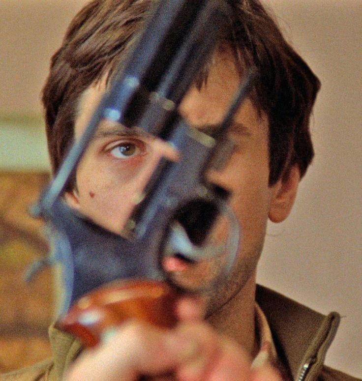 Robert De Niro 'Taxi Driver' (1976) dir. Martin Scorsese.
