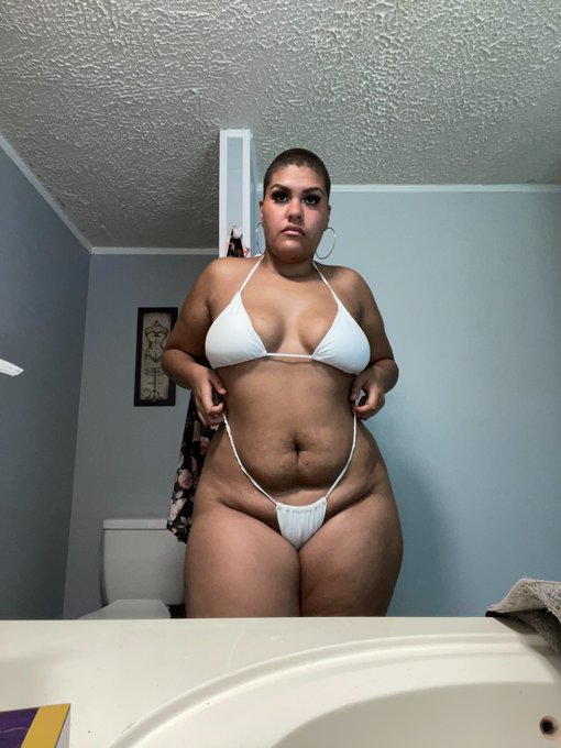 I&rsquo;m hot. That&rsquo;s all https://t.co/pFJFz37JPn<a href="/tag/thick"class="tags"><span>#thick</span></a><a href="/tag/ass"class="tags"><span>#ass</span></a><a href="/tag/sellingcontent"class="tags"><span>#sellingcontent</span></a><a href="/tag/thickblackwomen"class="tags"><span>#thickblackwomen</span></a>