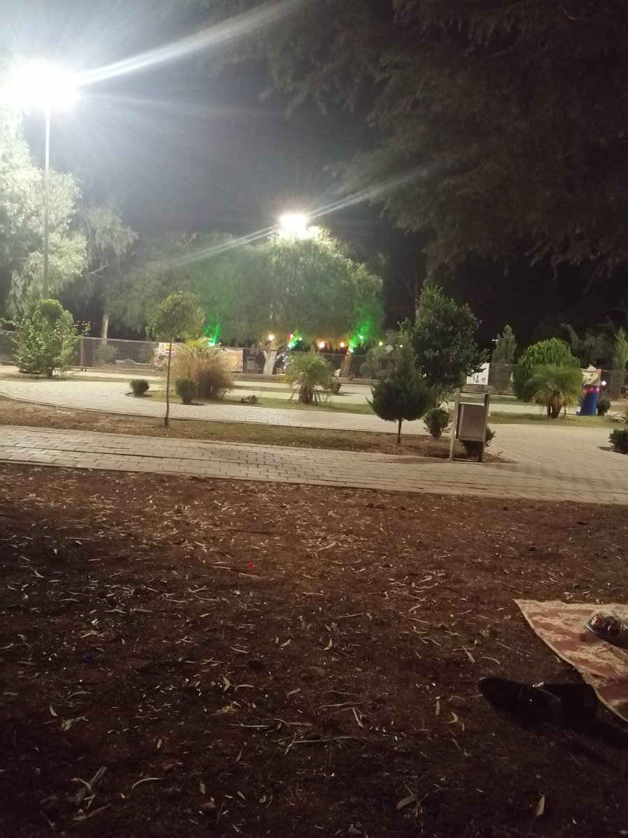 Barış Manço parkı göl kenarı, birilerine tahsis edilmiş ve parkı çepe çevre kafesle çevirmişler. Vatandaşın ortak alanını kim neden? niçin birilerine tahsis eder? Adı da Seyr-i Sefa, soruyorum bu kimin Safası aceba? <a href="/TCAdanaValiligi/">T.C. Adana Valiliği</a> <a href="/Adana_Bld/">T.C. Adana Büyükşehir Belediyesi</a> <a href="/ZeydanKaralar01/">Zeydan Karalar</a> <a href="/sonercetin01/">Soner Çetin</a>