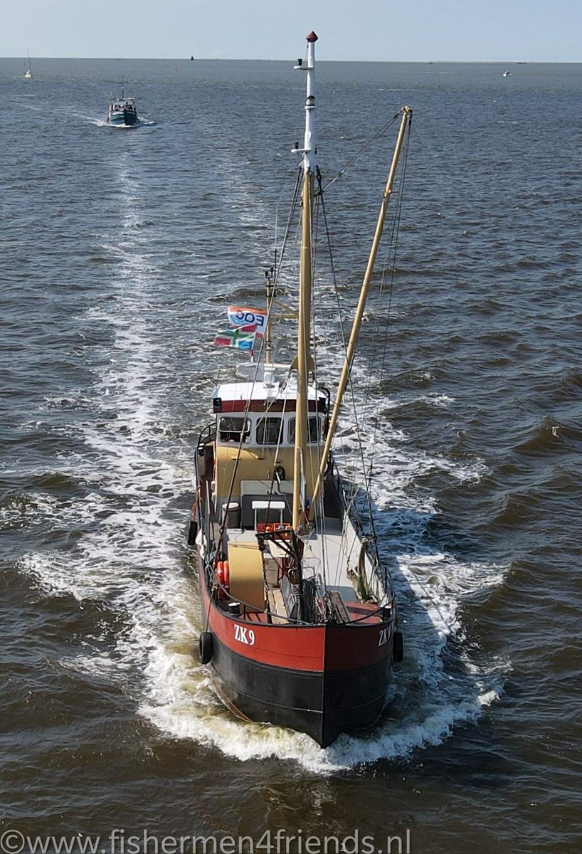 EppoLukkien's tweet photo. Varen, vissen, zeehondenspotten. Op onze tocht van a.s. maandag 30 aug.  zijn er nog plekken vrij. https://t.co/TEQ1Jb9aVw

 https://t.co/TEQ1Jb9aVw
0623414542 https://t.co/DVt9dUMdzO https://t.co/cO12MSDzX8