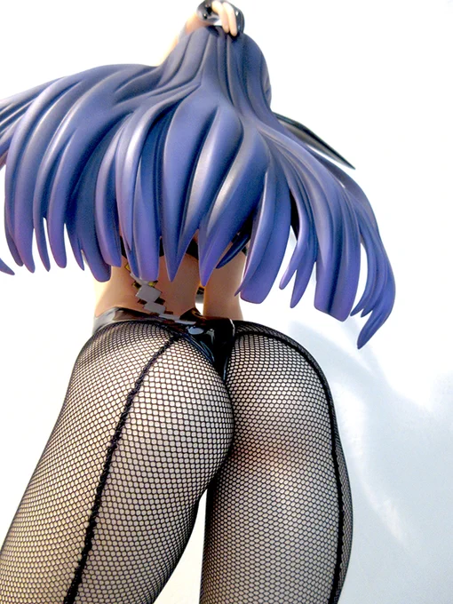BINDing様より、『緋奈沢智花の絶対女王政』のヒロイン、緋奈沢智花のフィギュアのサンプルをいただきました。すごく美麗! そして、すごく大きい!! 迫力満点ですΣ(・ω・ノ)ノ!
後日、裸足少女HPにも追加の写真を掲載します。
#裸足少女
#緋奈沢智花の絶対女王政
https://t.co/gdRdYmkDXM 