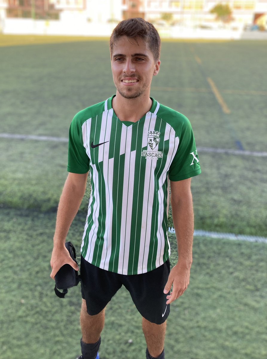 Man of the Match <a href="/CrossfirePrmr/">Crossfire Premier</a> GDS Cascais Captain Daniel Gomes.