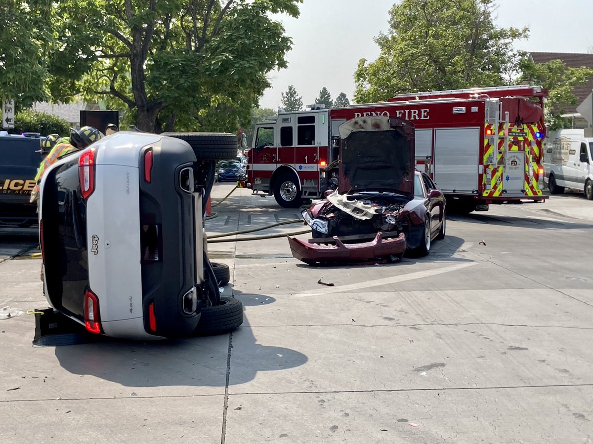 RenoFireDept's tweet photo. Reno Fire extricated one patient from a vehicle rollover in Midtown.  One patient was stable and taken to the hospital. https://t.co/8hS8g4GrJc