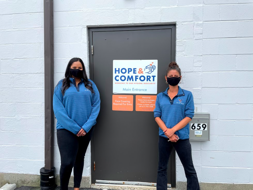 TheWilyNetwork's tweet photo. It’s been a big month for Wily and @HopeandComfort1! We cohosted our 1st Community Care Package event, and we got to film for Jeff's @CNNHeroes feature. We jumped at the chance to share how much Hope &amp; Comfort means to us! Check it out: https://t.co/oFxzBeGunT https://t.co/kEIUcnzl6b