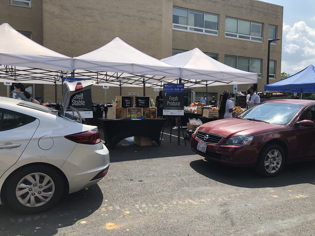 TheGoodrCo's tweet photo. Today we’re in DC providing 25,000 fresh meals to 500 families as we celebrate #WNBAFIT Month and 25 years of the @WNBA! Special thanks to our partner @KIPP_DC for hosting us. https://t.co/UR0EgpSbGy