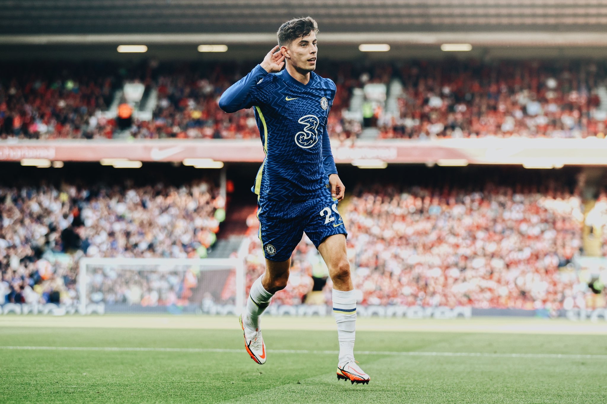 Kai Havertz of Chelsea celebrating after scoring a goal against Liverpool. ( Twitter: @kaihavertz29 )