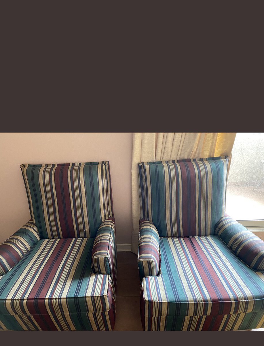 mespinozavidal's tweet photo. Twit de mi hermana @Danicuentista Gente de Viña, Concón y Valpo vendemos todos estas cosas. Cualquier pregunta por dm. Por fa RT 
Sofá, sillones, refigerador, lavadora, modular, cajoneras @Cespinozavidal https://t.co/Z74RVjdq8e
