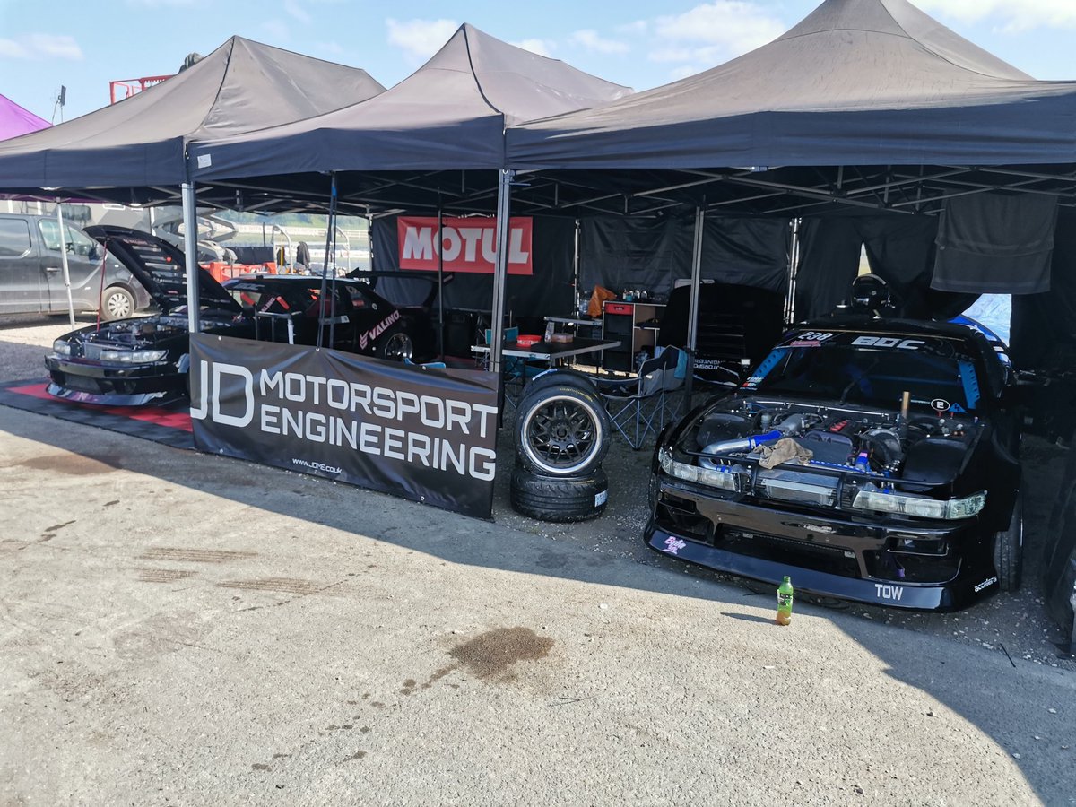 UKPASSATS's tweet photo. Great day out today for #britishdriftchampionship at three sisters #ukpassats https://t.co/qdjHlQ6ecs