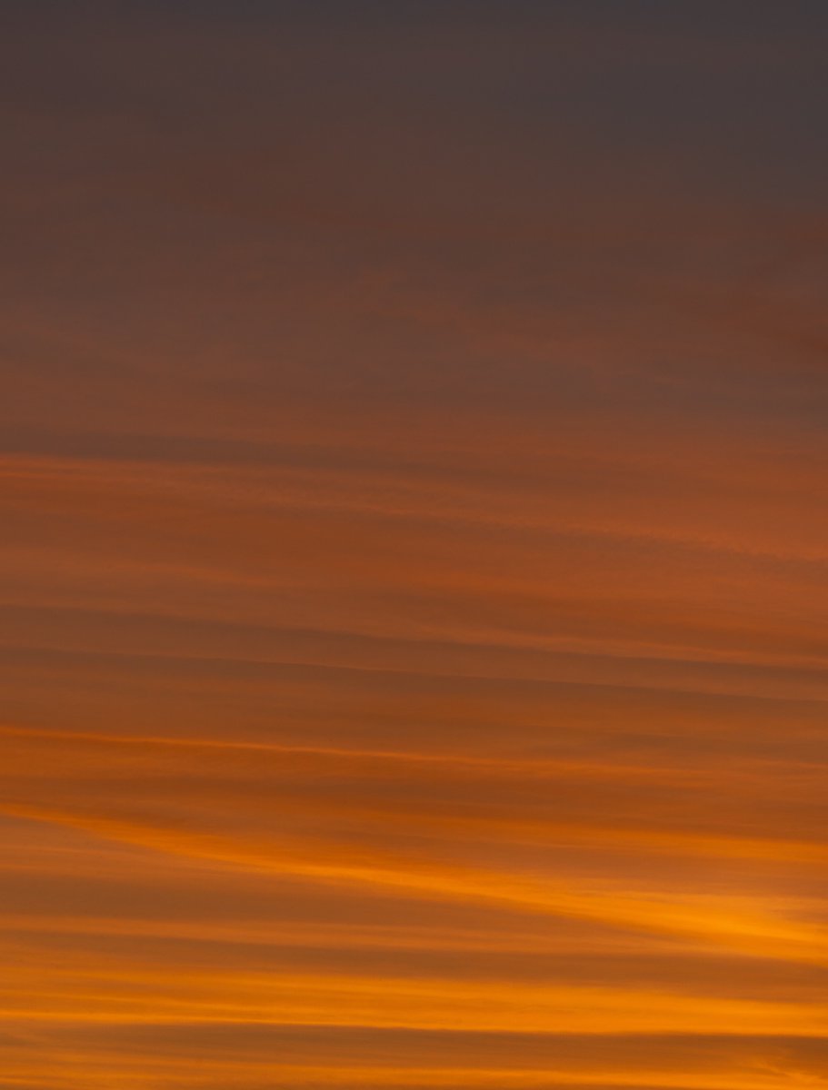 timcornbill's tweet photo. Gradient of the #Brumset this evening https://t.co/6z6aylIYX1