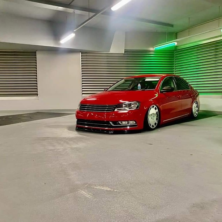 UKPASSATS's tweet photo. Can't wait for our club stand inside @UltimateDubsUK #ultimatestance #ukpassat one of three cars on our inside stand https://t.co/eILgwi2s6X