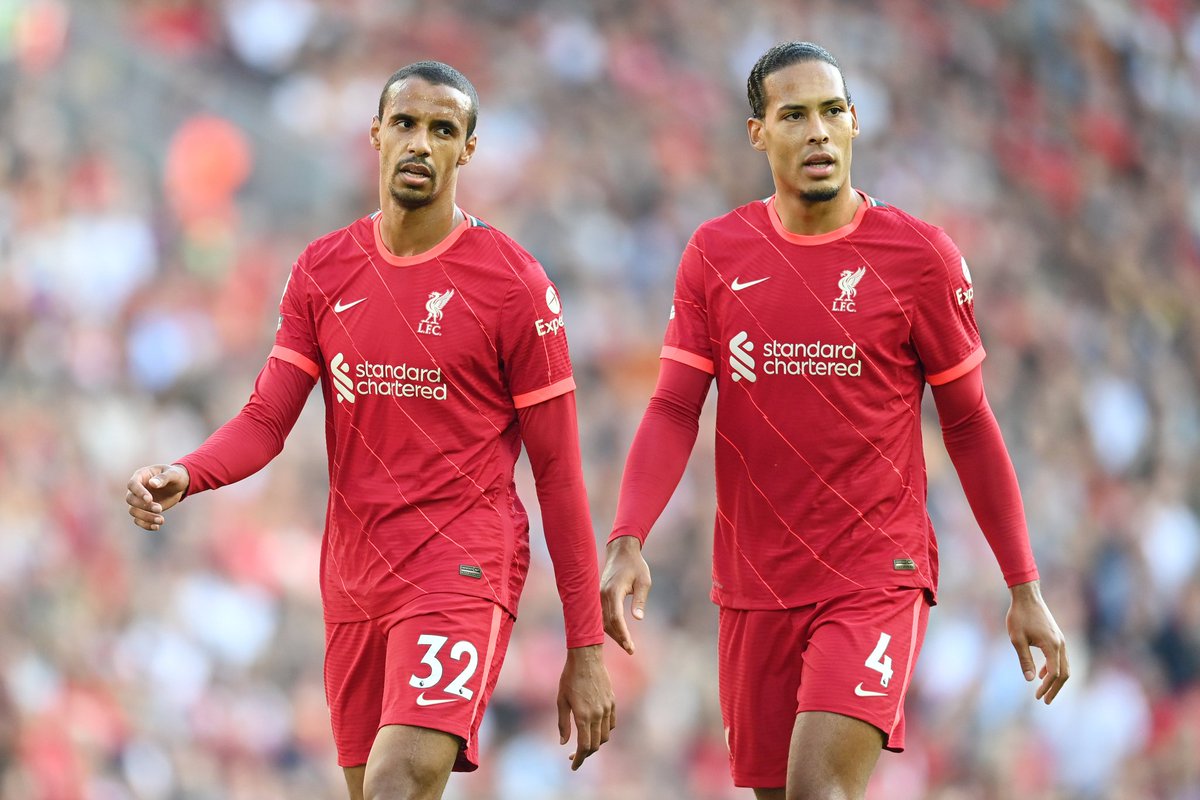 AnnieHarte21's tweet photo. Best centre back duo in the #PremierLeague &amp; beyond👌 Absolutely outstanding 🙌🔥🔥🔥 #LIVCHE #LFC @VirgilvDijk #matip 👊 https://t.co/0bC6eIqWv0
