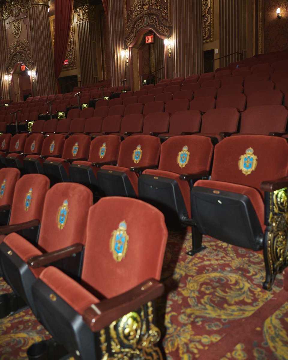 As a continuation of our Fall Campaign with <a href="/hasanminhaj/">Hasan Minhaj</a>, <a href="/dopequeenpheebs/">Phoebe Robinson</a> and Chloe Fineman, in partnership with <a href="/nivassoc/">NIVA - National Independent Venue Association</a> we’re making a donation to help their work in providing support to venues that have been impacted by pandemic closures. #saveourstages