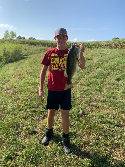 JaxGord44's tweet photo. Catching hogs in Appanoose county. #IowaMasterAngler @iowadnr https://t.co/2YTdmQKvNf