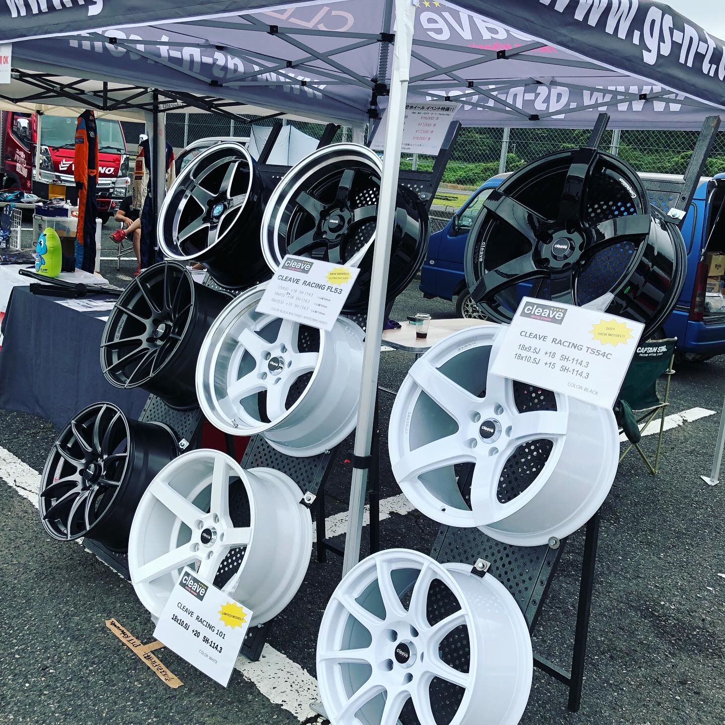 CLEAVE RACING FL53 18インチ 9.5J+18 4本セット ✴︎YAY✴︎CLEAVE