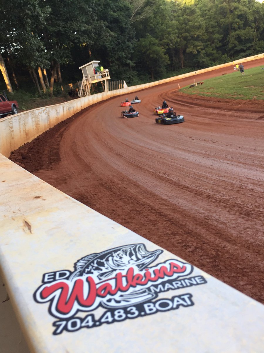 Mountain Creek Speedway (NC) tweet media