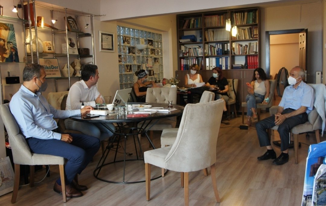 Suat_Ozcagdas's tweet image. #TükoDer #Üsküdar Şube 14. Olağan Genel Kurulu ile görev alan 
Yönetim Kurulu&apos;nu tebrik ediyor, başarılar diliyorum. @TukoderGM @nurayelmaskilic @usluzeyno @cansueksi @elwing1903