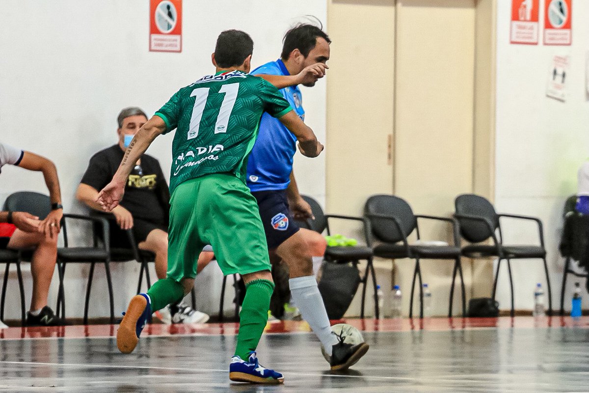 ColoColoFutsal's tweet photo. Imágenes del encuentro ante Silvio Pettirossi correspondiente a la fecha 7 de la Categoría Honor.

#VamosColoColo🔵⚪️ #FutsalFIFAAPF #UnidosHastaElFinal https://t.co/IxulBkZvAH