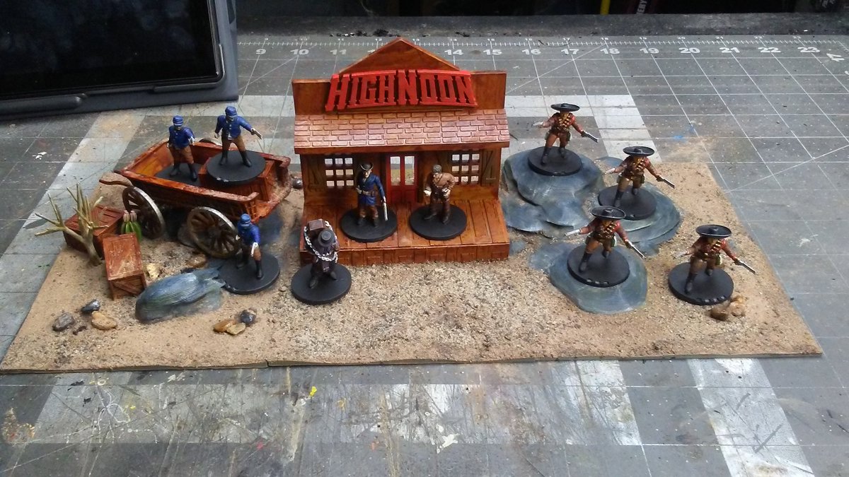 One of our Kickstarter Backers showed off their talent in our Discord server (discord.gg/WfDzSnz) with these painted minis and Kickstarter Exclusive stand they printed from the 3D files we issued out! #PaintYourPosse