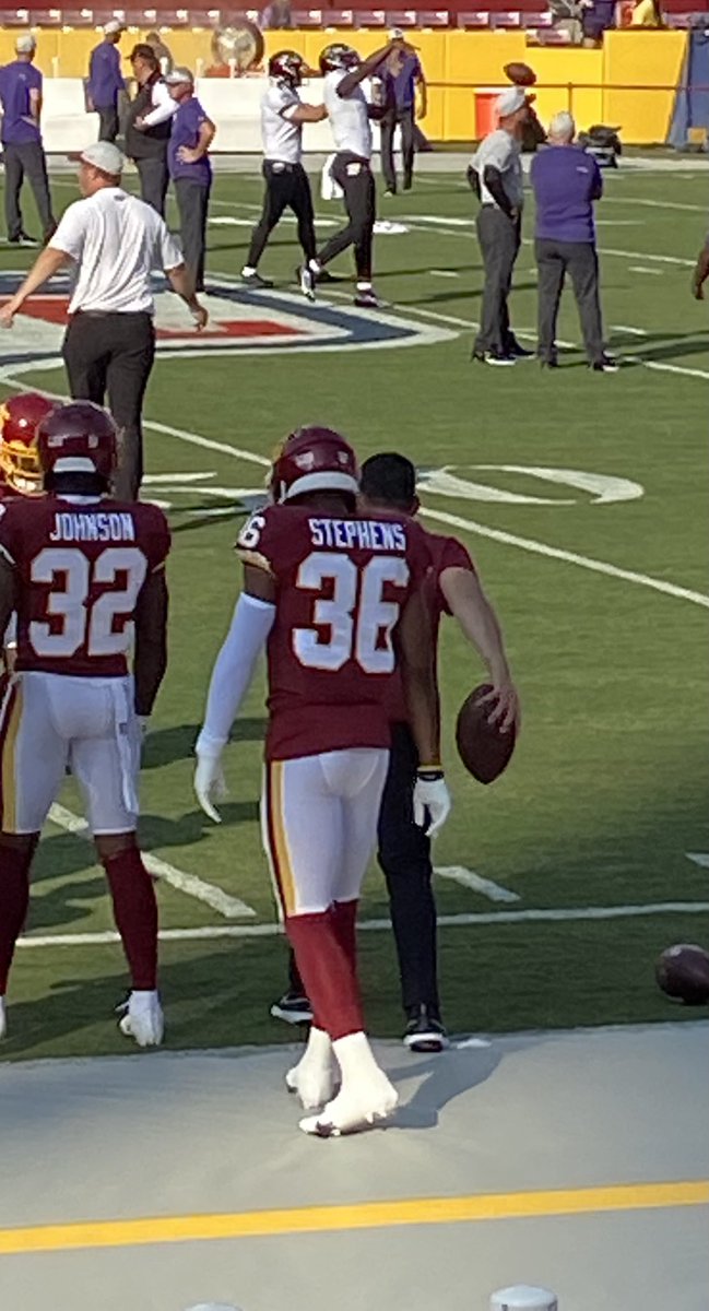 At <a href="/FedExField/">FedExField</a> watching my guy <a href="/Linden_Stephens/">Linden Stephens</a> in pregame warmups…😍