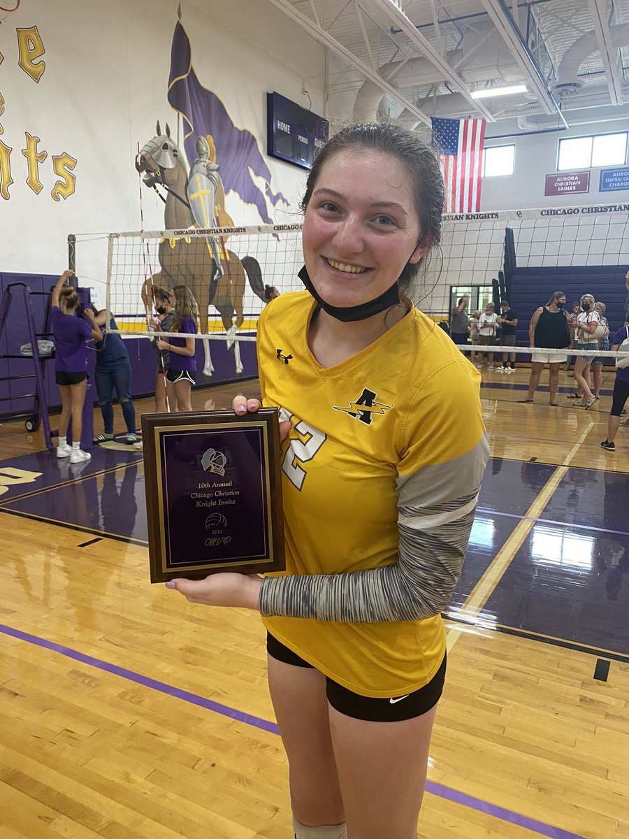 tboltsvb's tweet photo. S/o to our junior middle, Amber Gahse,  for being named MVP of the tournament!! Keep it up, Amber!⚡️ https://t.co/zqDvwB4zme