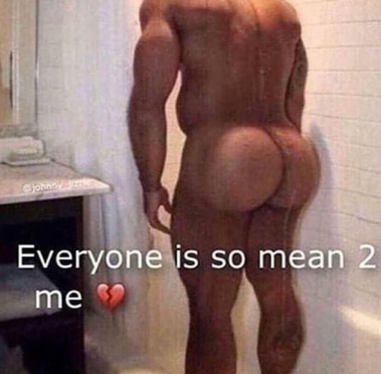 Lara Arlotta - Phenrir Mailoki on X: @solarfry now I know this meme was  made for Erwin, poor thing t.copxXuYmU9sp  X