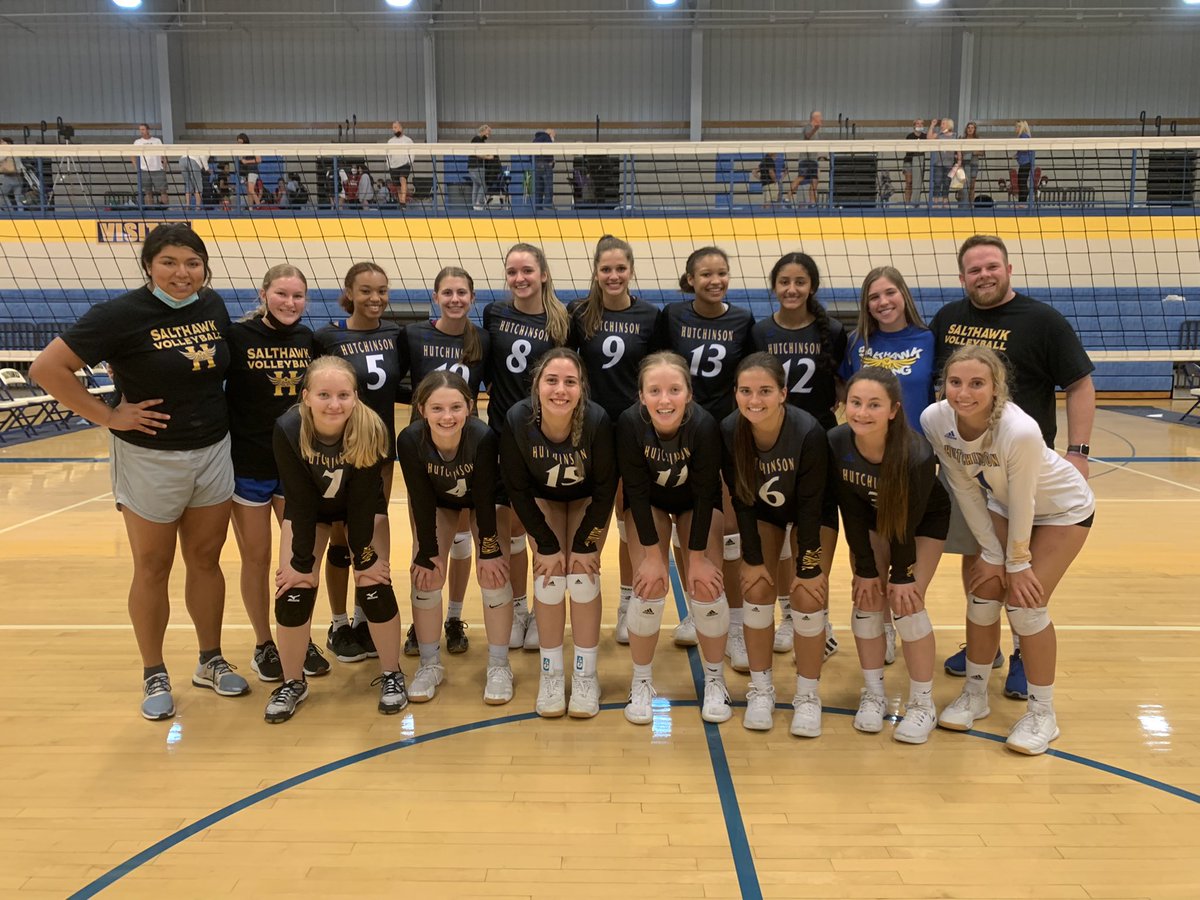 hutchsports's tweet photo. The @SalthawkVB goes 5-0 at their AVCTL preseason tournament, including wins over Maize South and McPherson. @salthawkad @USD308 https://t.co/dsceMIVSTz