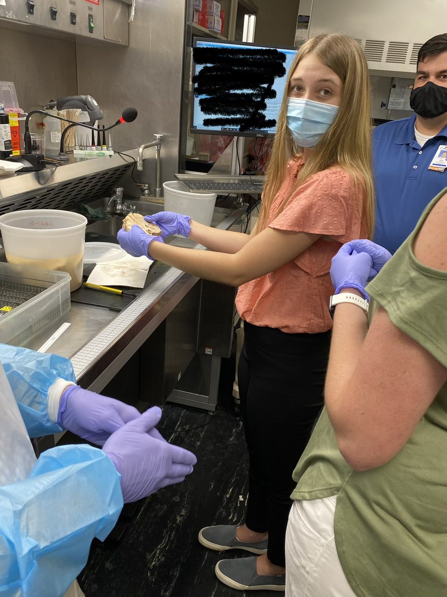 EmpowerC3's tweet photo. Students in Mrs. Hardigree’s Diagnostics of Phlebotomy class visited and toured Piedmont Athens Regional’s lab departments. 
Phlebotomy students were able to hold a human brain and see a large intestine.
! #TheEmpowerWay #EmpowerC3 #SuccessAtJCSS #DoWhatYouLove https://t.co/gGNPAy2UdB