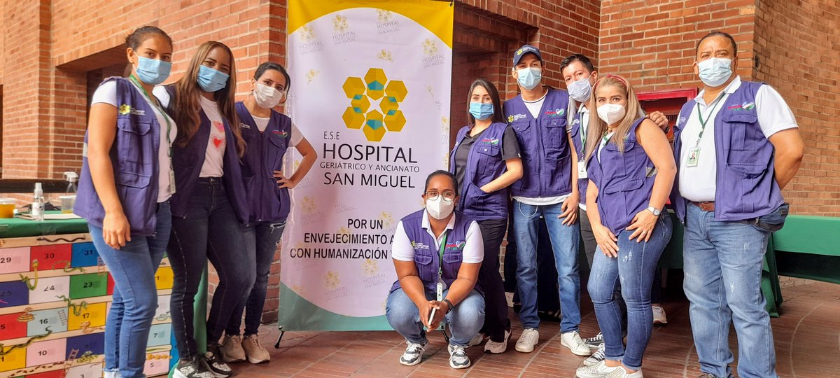 ESESANMIGUEL's tweet photo. La E.S.E Hospital Geriátrico Ancianato San Miguel y Gerente él Dr. Héctor Fabio Cortes López, presentó a la comunidad del adulto mayor en la ciudad de Cali el programa de prácticas saludables.
#DiaNacionalDelAdultoMayor #SalvaguardamosSuVida https://t.co/cMXjpWg0hR