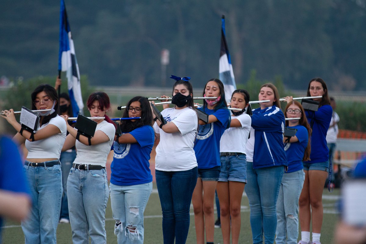 TedTorresPhoto's tweet photo. The #band is always there to support the #football team.  #Photos of the @AtwaterBand are now available at https://t.co/q7MkmcPbXC.
.
@AtwaterFalcons @AtwaterFootball @AHSfalconsAD #atwaterband #falconband #highschoolband #hsband #music #fieldshow #nationalanthem https://t.co/RDGaftLLWq