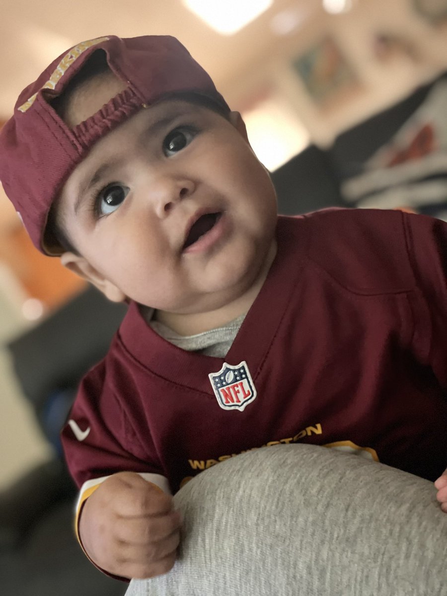 RBates21_HTTC's tweet photo. My son is ready to watch some #WashingtonFootball!! Let’s go!! #NFL #WFT #BeatTheRavens #FootballFamily #RickyJr #WestCoast #HWC @WashingtonNFL https://t.co/orzLZf9jB2