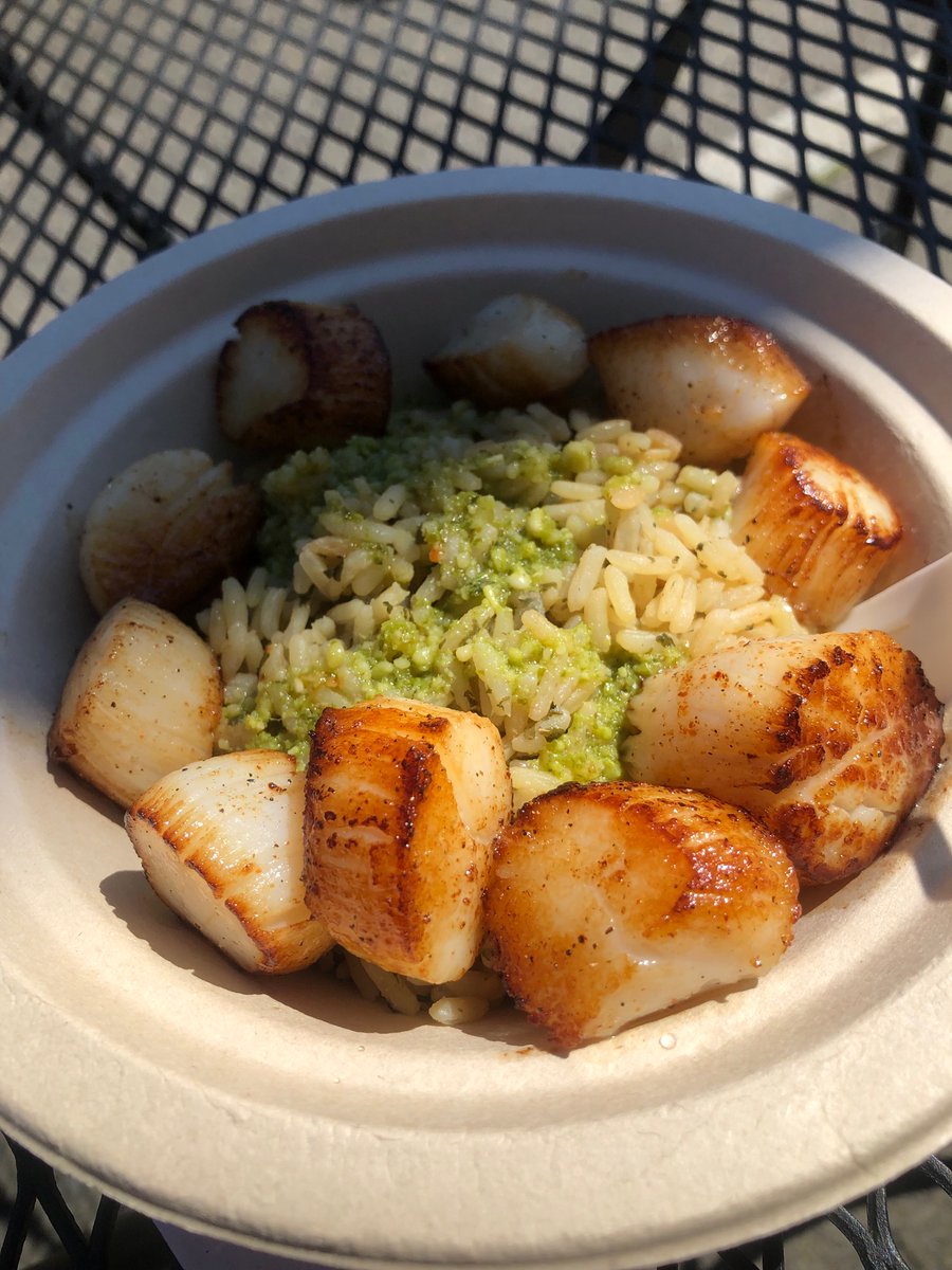 AZNPandolf's tweet photo. 1st truck 🛻 to stop at . #EverettFoodTruckFestival #FoodTrucks #Foodfestivals https://t.co/4Tn4MXk5Co