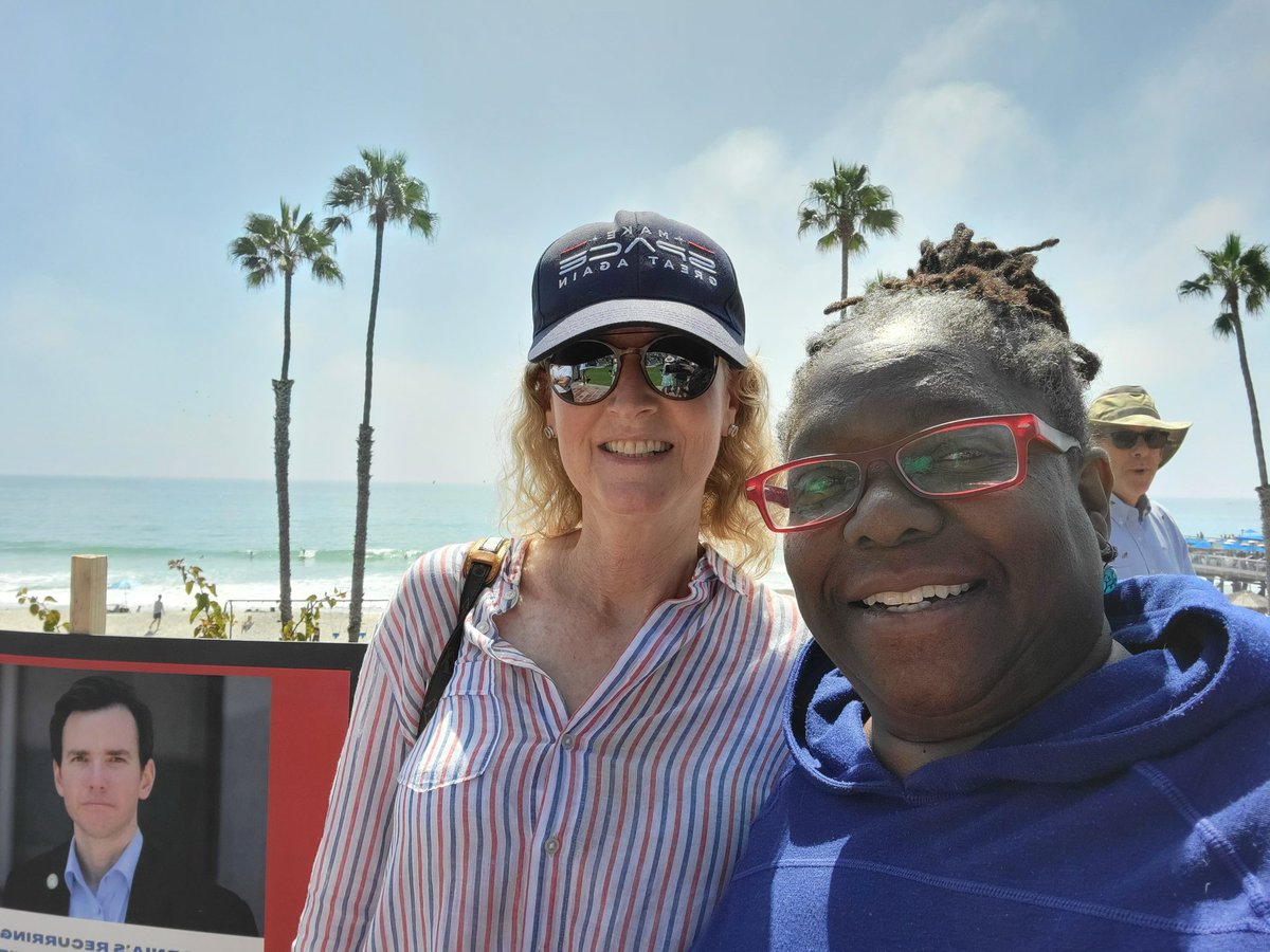 asthegirlturns's tweet photo. Here in beautiful San Clemente with @kiradavis to support @Kiley4CA Governor! He is what California needs NOW, and will ensure the governorship for 2022. #TeamKiley #KileyforCAGovernor #KevinKiley #RecallGavinNewsom #RecallElection https://t.co/CykHStUIsm