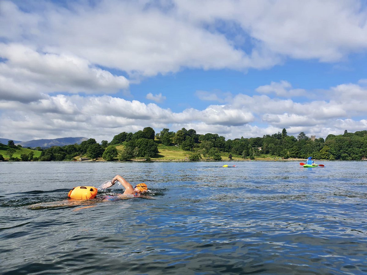 BethRBryan's tweet image. Windermere One Way. 5hr 15min. Fastest overall non wetsuit. Absolutely stunning swim 😄😍🥇