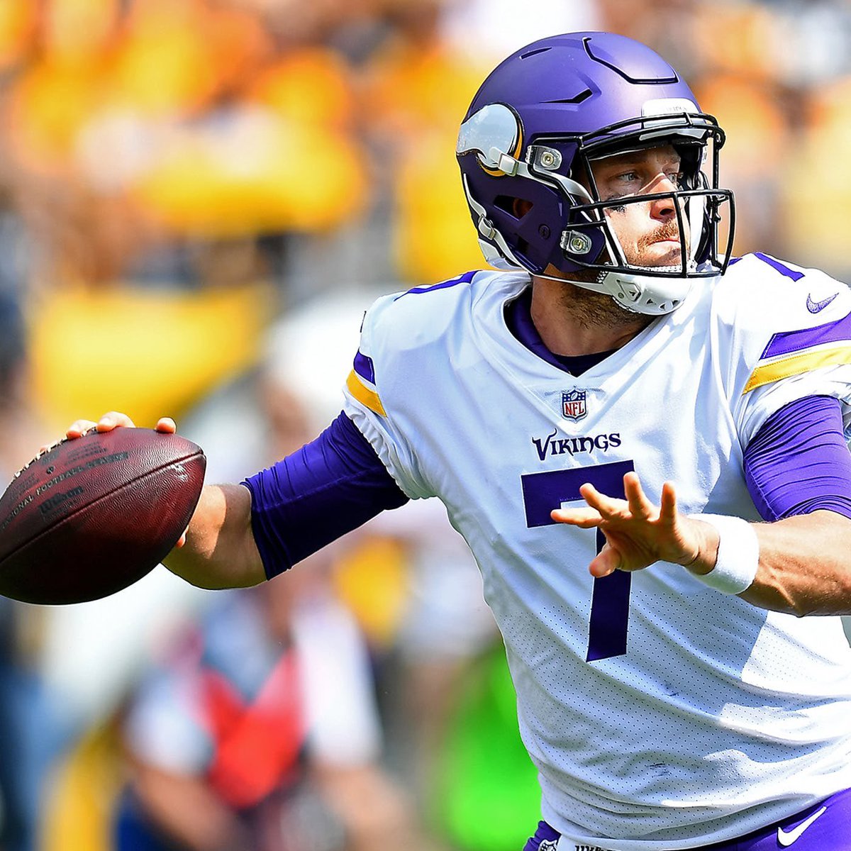 Hey <a href="/Browns/">Cleveland Browns</a> -would you mind waiving Case so we can get our starting QB back? Thank you kindly 🙏 #skol #Vikings