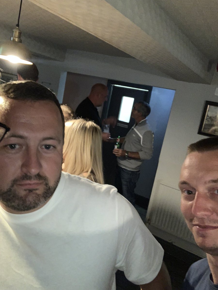 EddyFanthorpe's tweet photo. @R_Boryszczuk best two scouts in non-league @JamescfcBeeton2 #yourmassive https://t.co/F6nJLziJEK