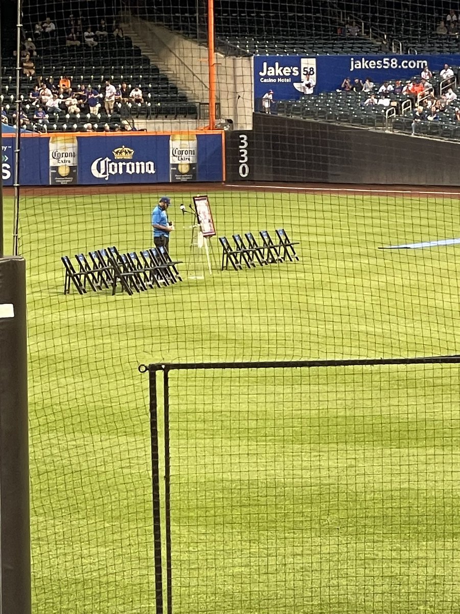 CluelessMickeyC's tweet photo. I am not allowed on the field due to Covid protocols. Bummer. But Iโm still here to see my number retired. Still a great honor. #ElevenAndOne https://t.co/iddn7CLePr